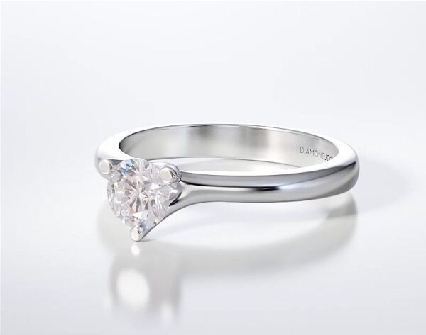 Engagement Ring LR344